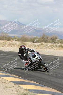 media/May-05-2025-Moto Forza (Mon) [[3c1838c5e5]]/2-B Group/Session 2 (Turn 7 Inside)/